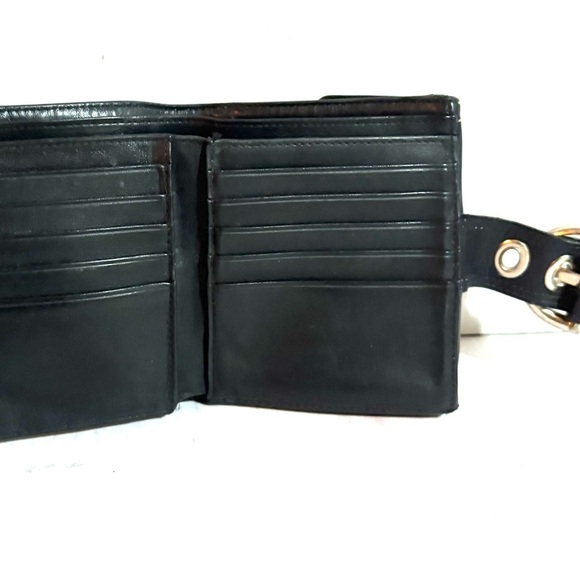 Coach vintage Black Leather Wallet with Silver Buckle - Picture 3 of 6